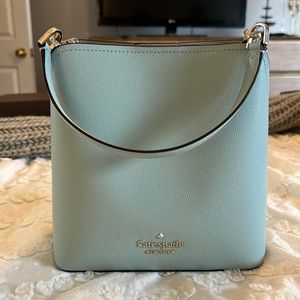 Kate Spade Darcy Small Bucket Bag Crossbody
Cloudmist